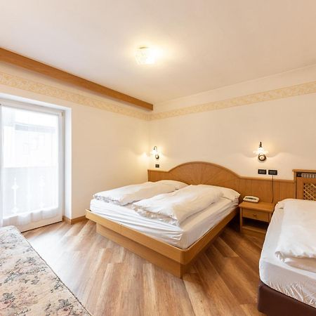קאנזיי Albergo Arnica מראה חיצוני תמונה
