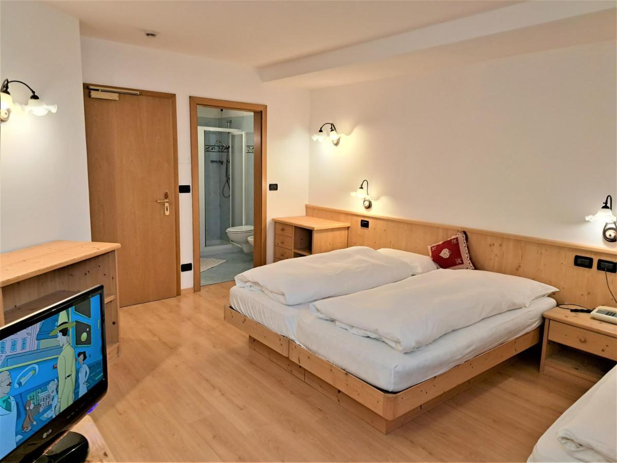 קאנזיי Albergo Arnica מראה חיצוני תמונה